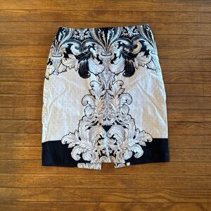 New York & Company Black and White Baroque Pencil Skirt